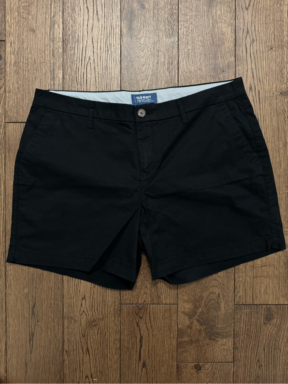 Old Navy Classic Black Chino Shorts 5” Inseam